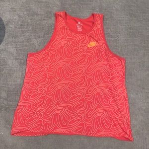 Nike men’s sleeveless tee